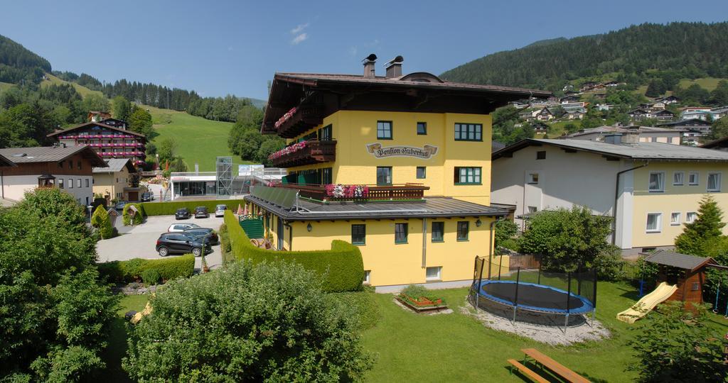 Hotel Pension Hubertus Zell am See Ngoại thất bức ảnh