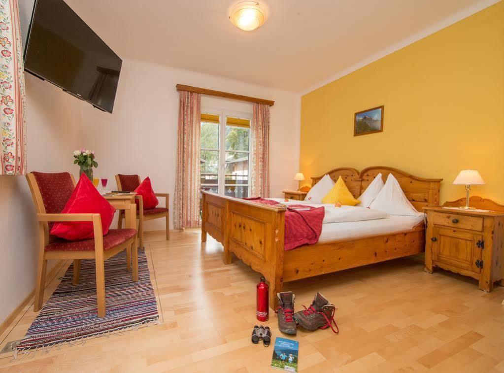 Hotel Pension Hubertus Zell am See Ngoại thất bức ảnh